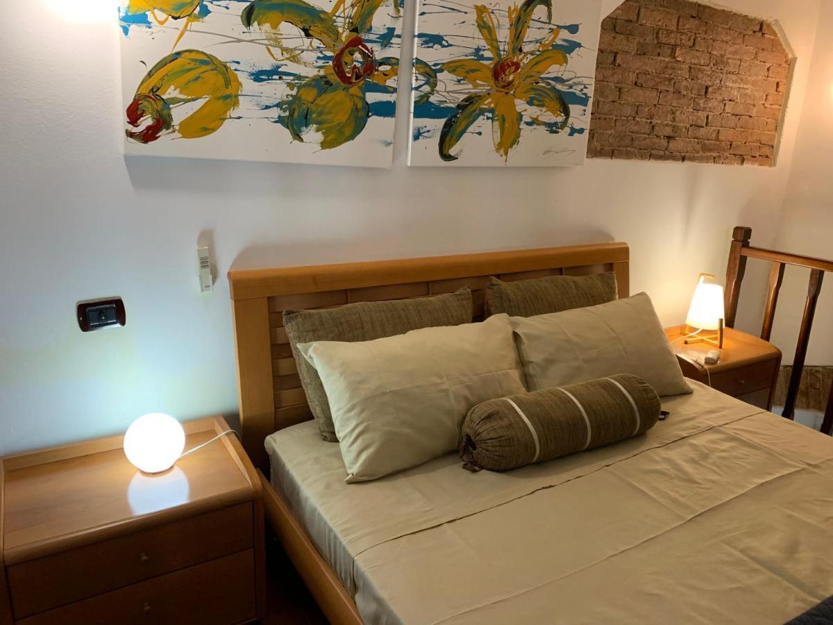 Appartement Luxuria 3 à Iglesias Extérieur photo